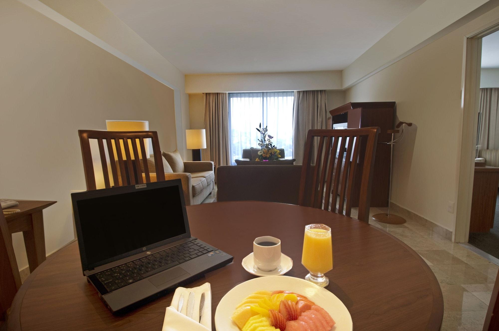 Hotel Fiesta Express Finsa